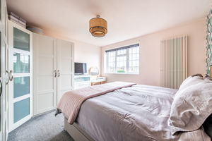 Photo 25- click for photo gallery